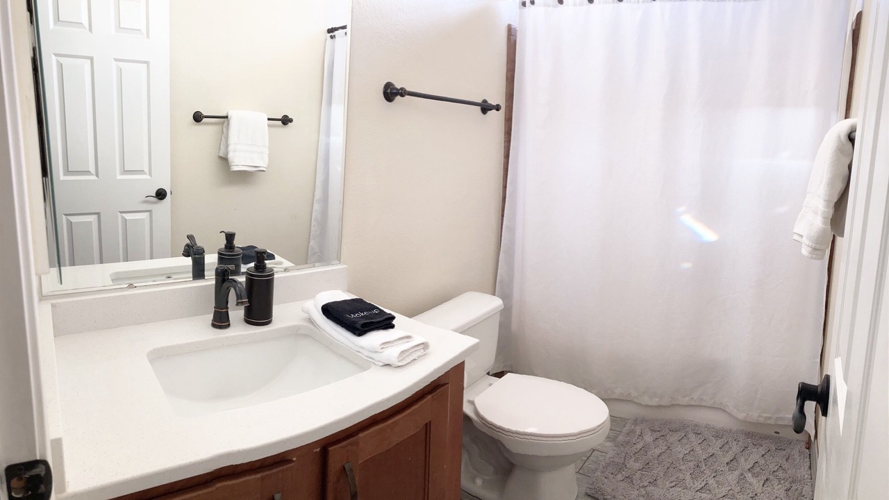 Photo of Bathroom in Page