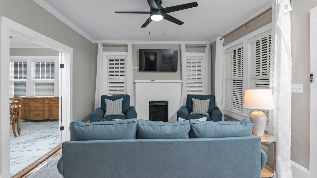 Photo of Livingroom in Earlewood