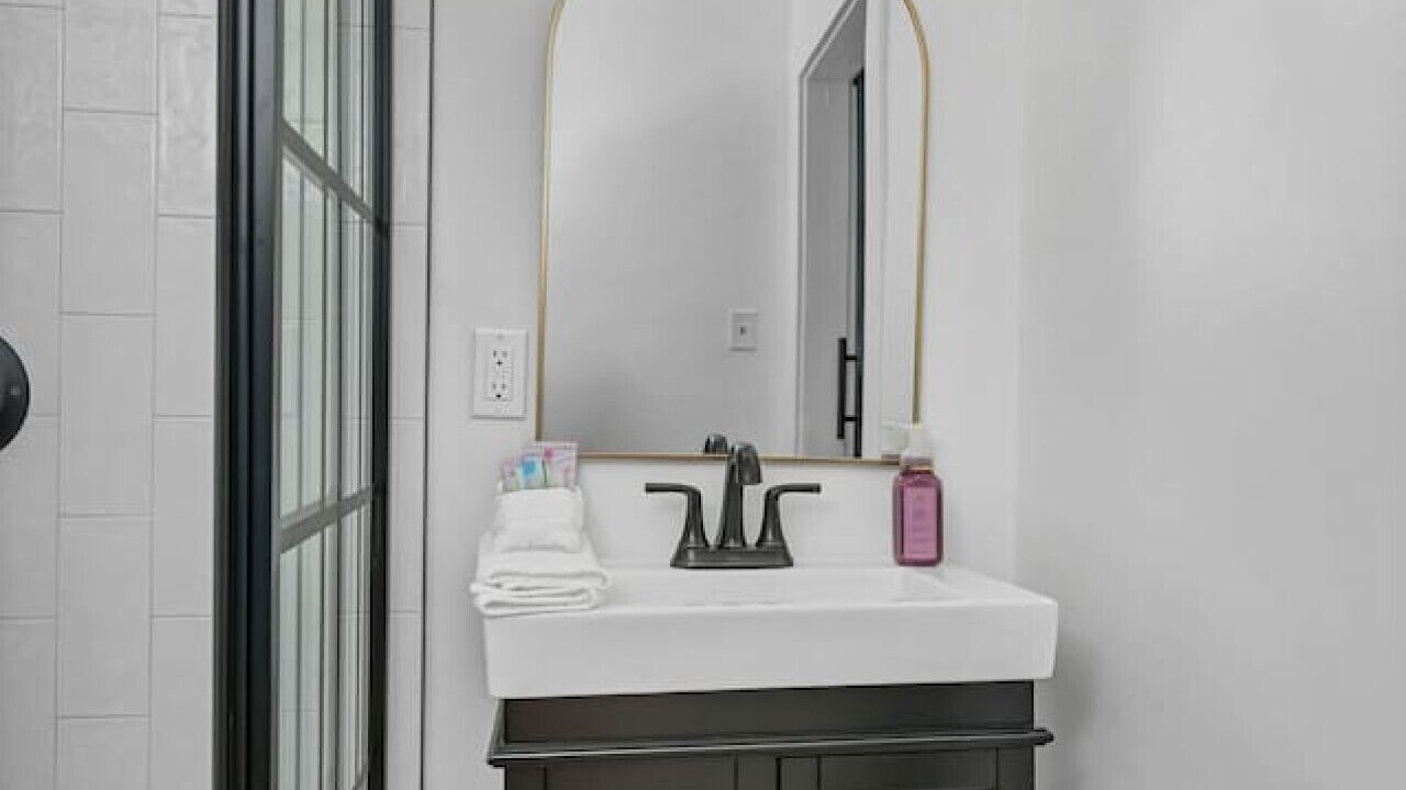 Photo of Bathroom in Earlewood