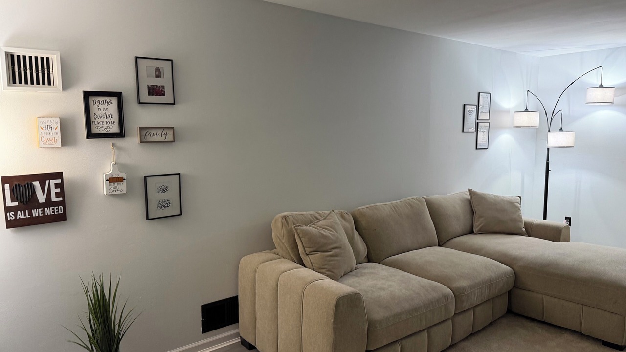 Photo of Livingroom in Rochester