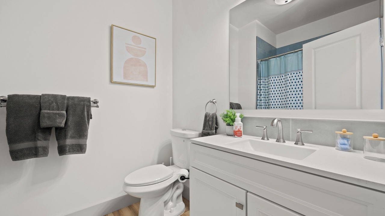Photo of Bathroom in Mableton