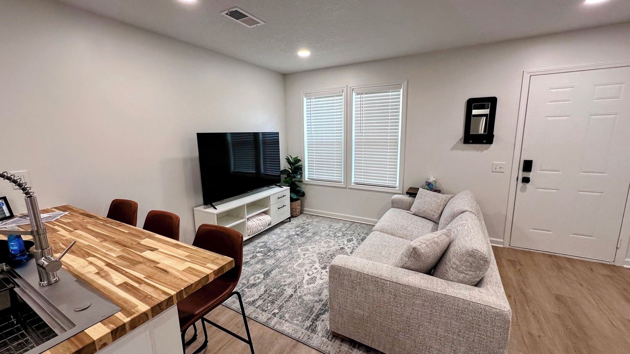 Photo of Livingroom in Hamilton