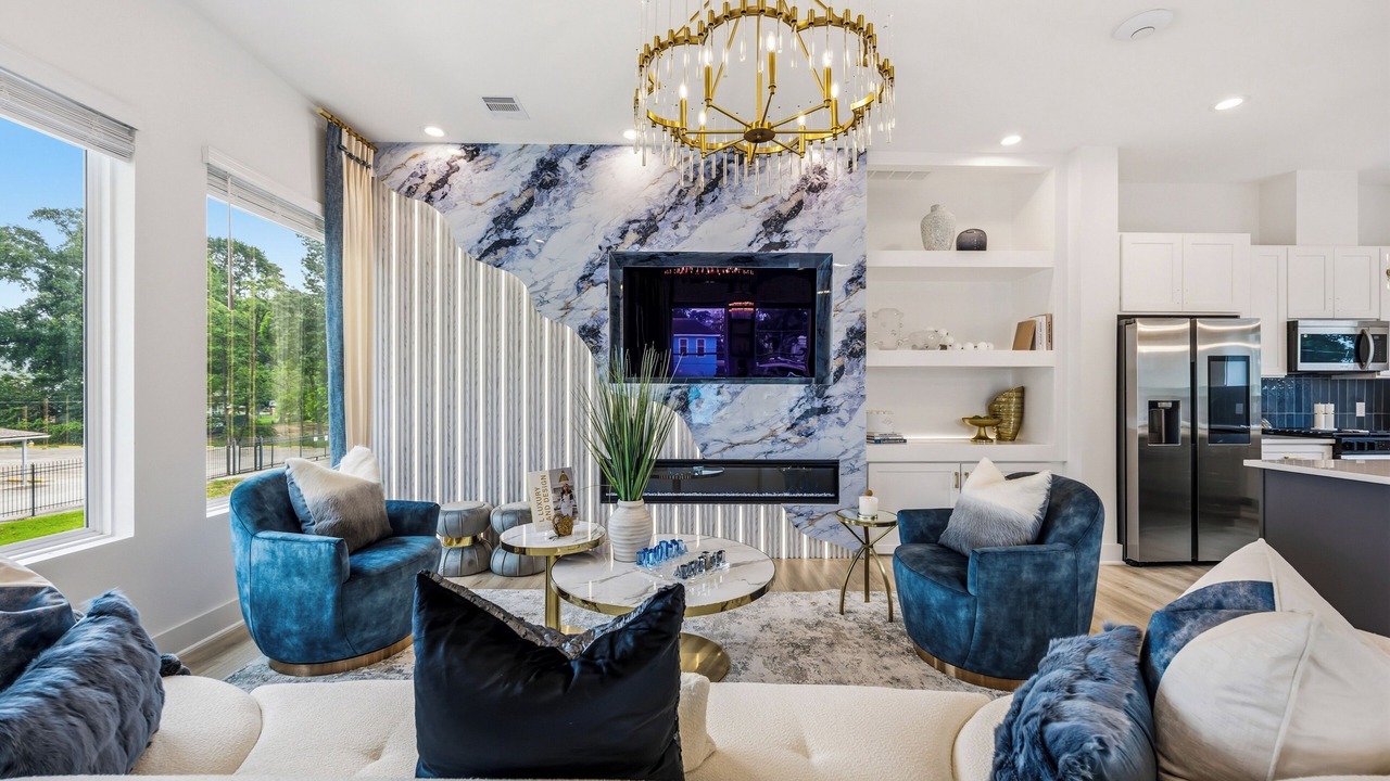 Photo of Livingroom in Garden Oaks