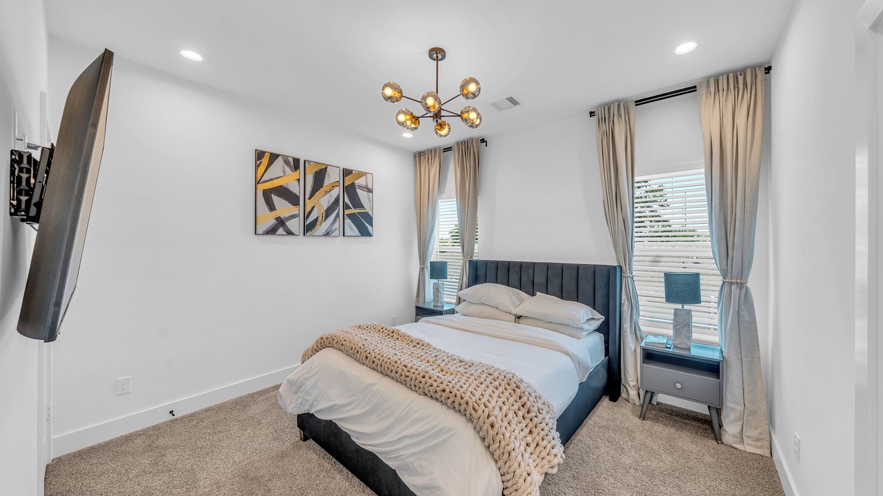 Photo of Bedroom in Garden Oaks