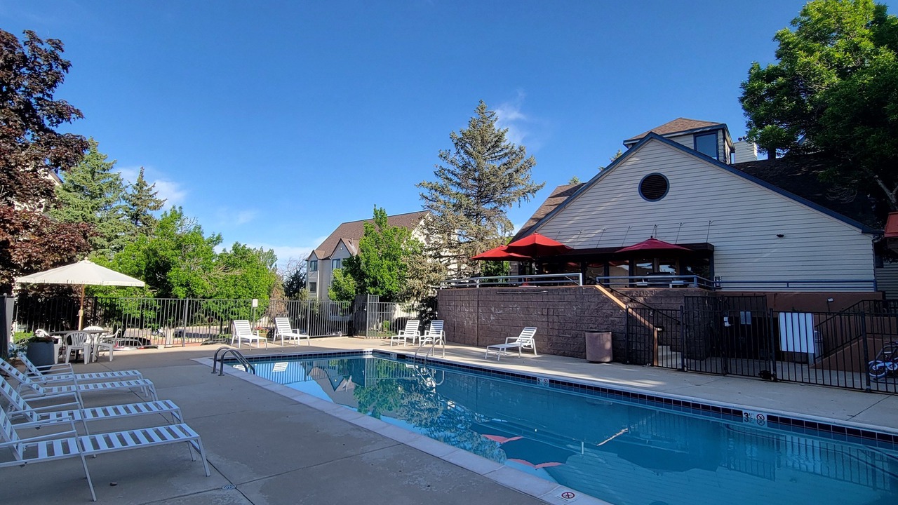 Photo of Outdoor in Englewood