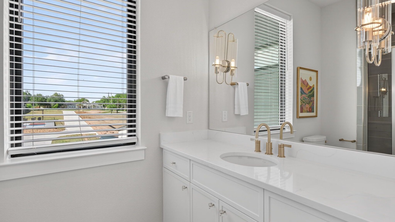 Photo of Bathroom in Kingsland