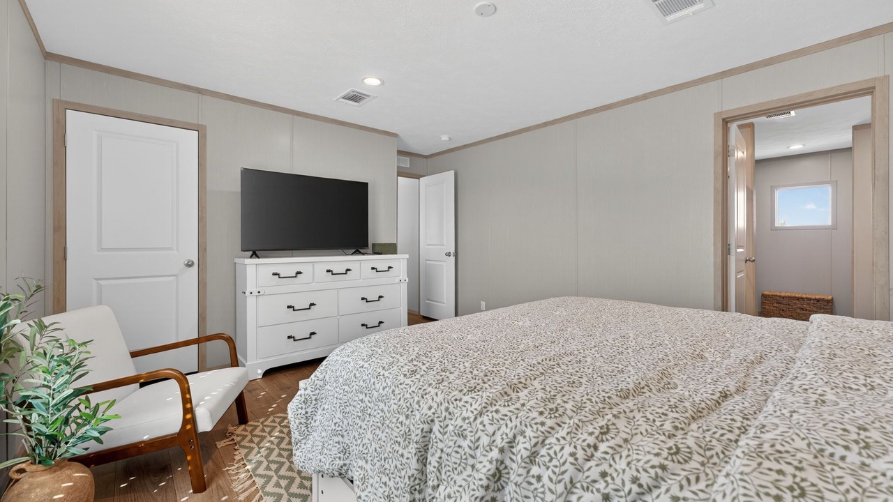 Photo of Bedroom in Adkins
