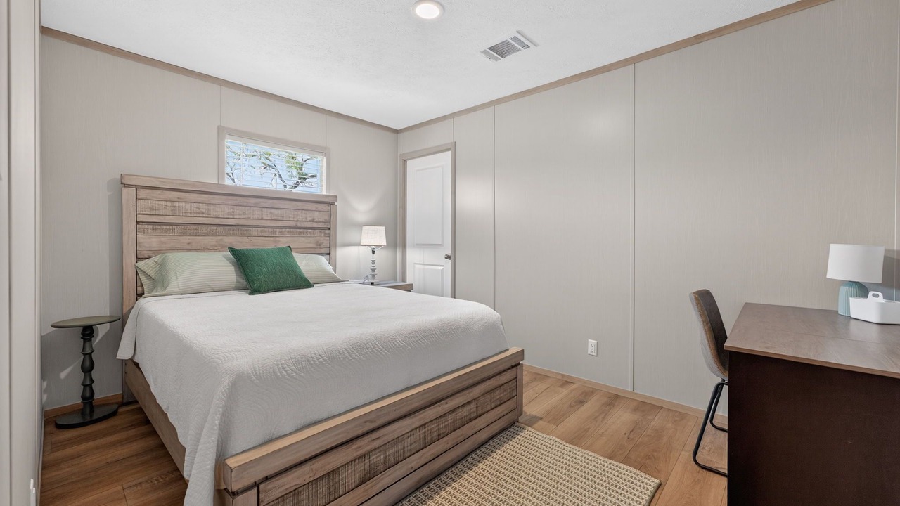 Photo of Bedroom in Adkins