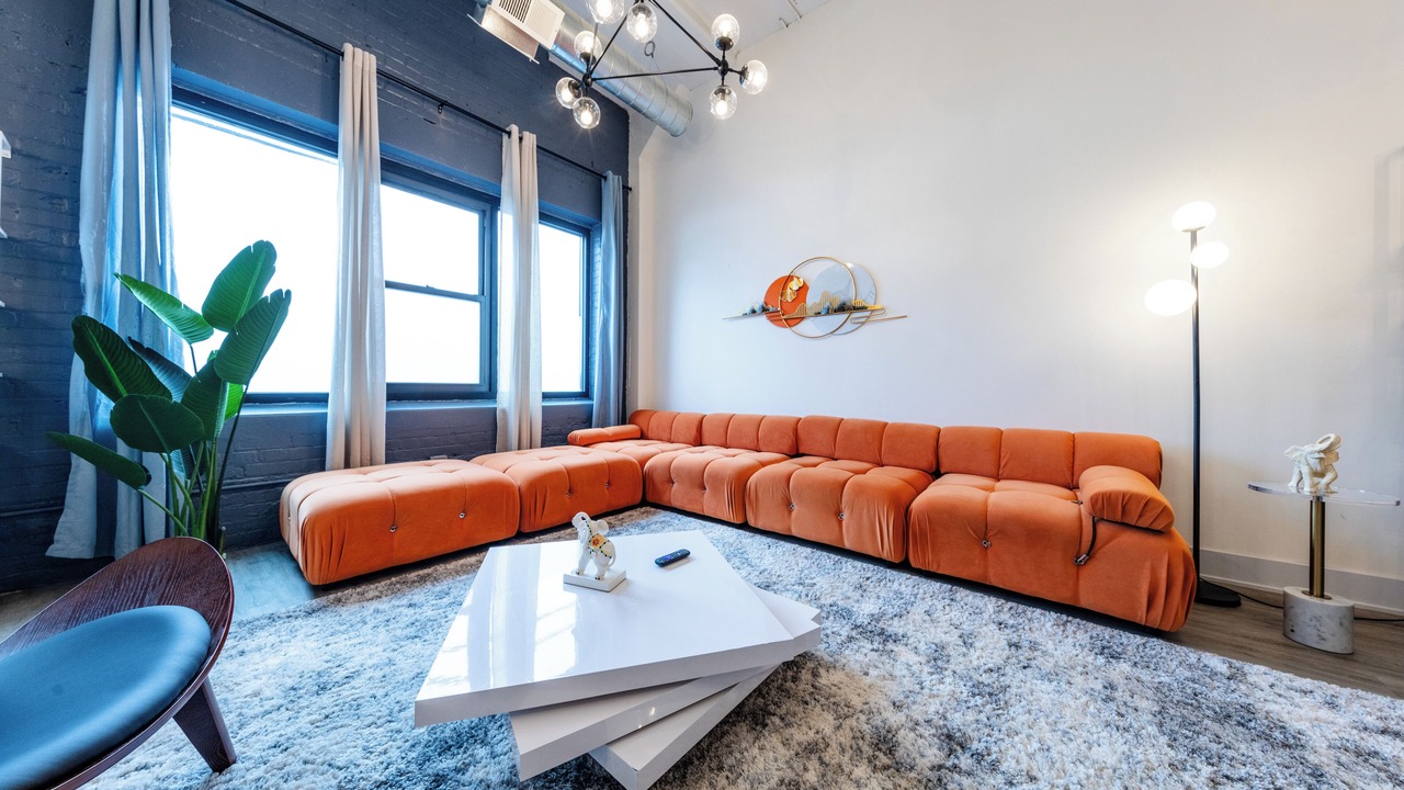 Photo of Livingroom in Near South Side
