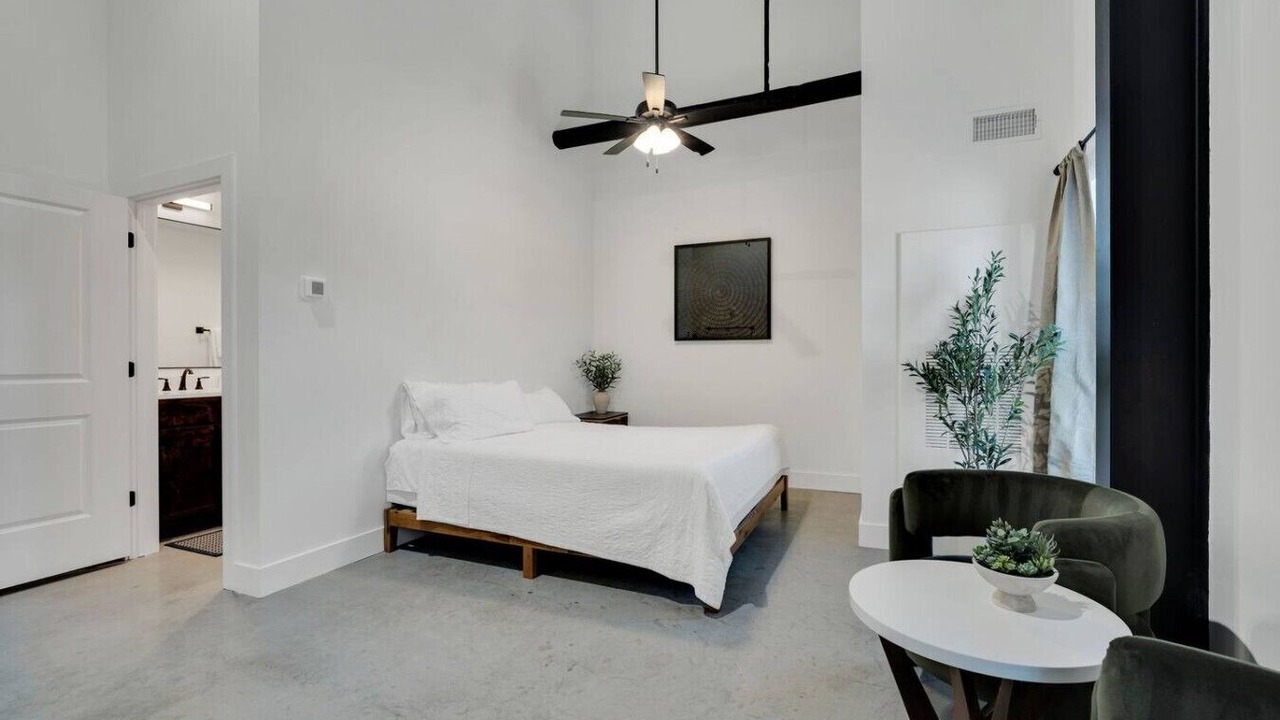 Photo of Bedroom in Midlothian