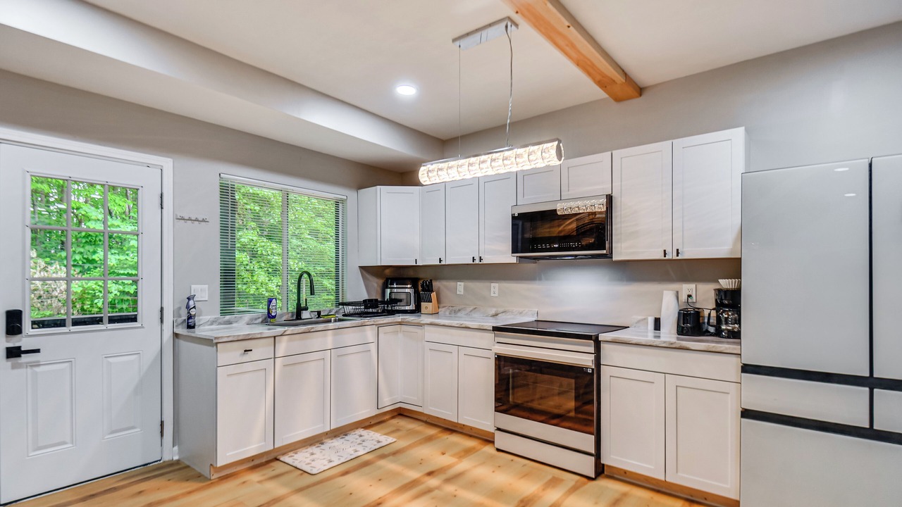 Photo of Kitchen in Banks County