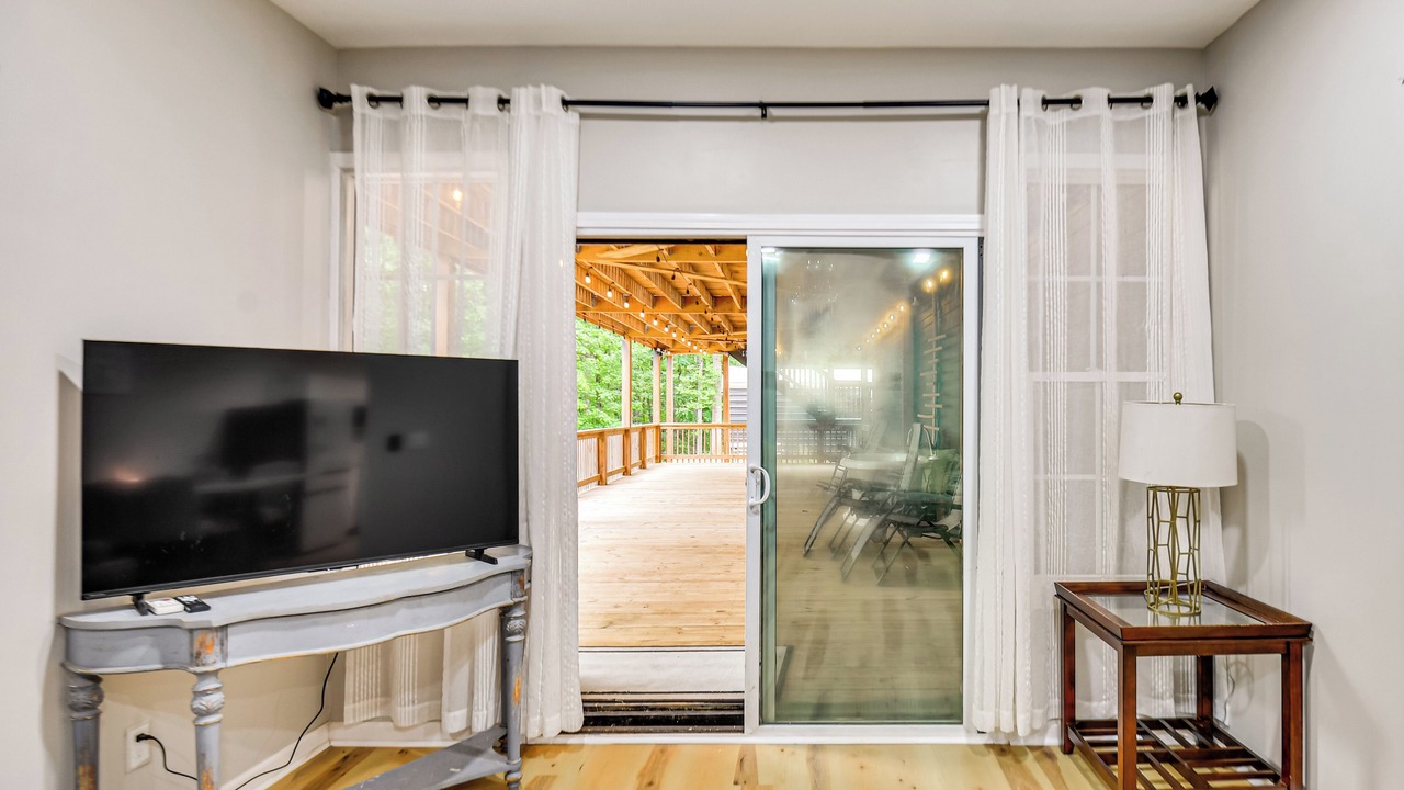 Photo of Bedroom in Banks County