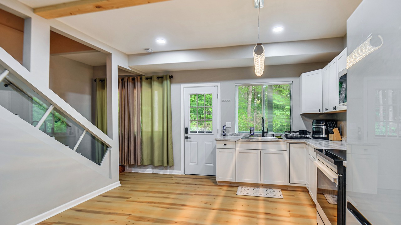 Photo of Kitchen in Banks County