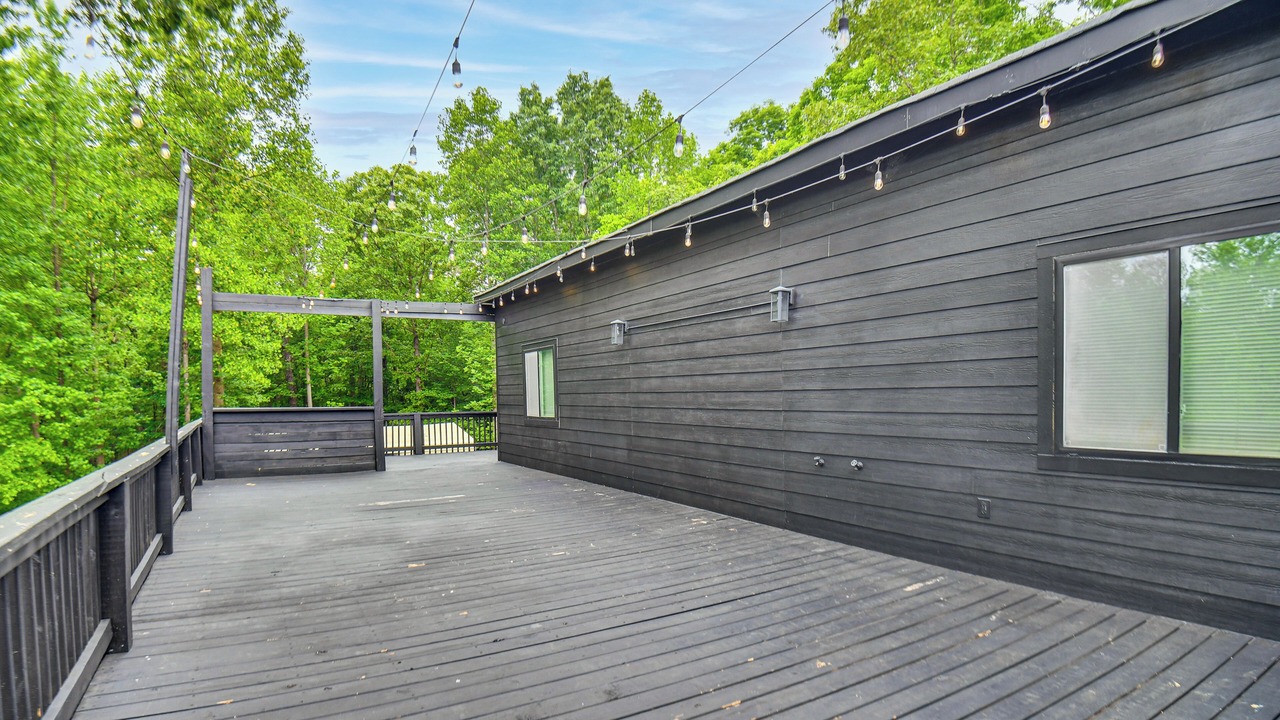 Photo of Patio Balcony in Banks County