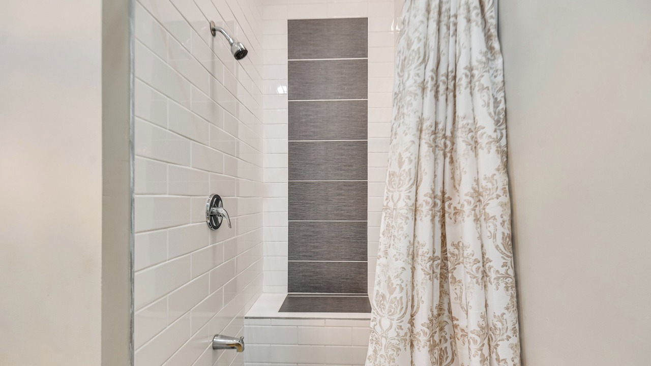 Photo of Bathroom in Banks County