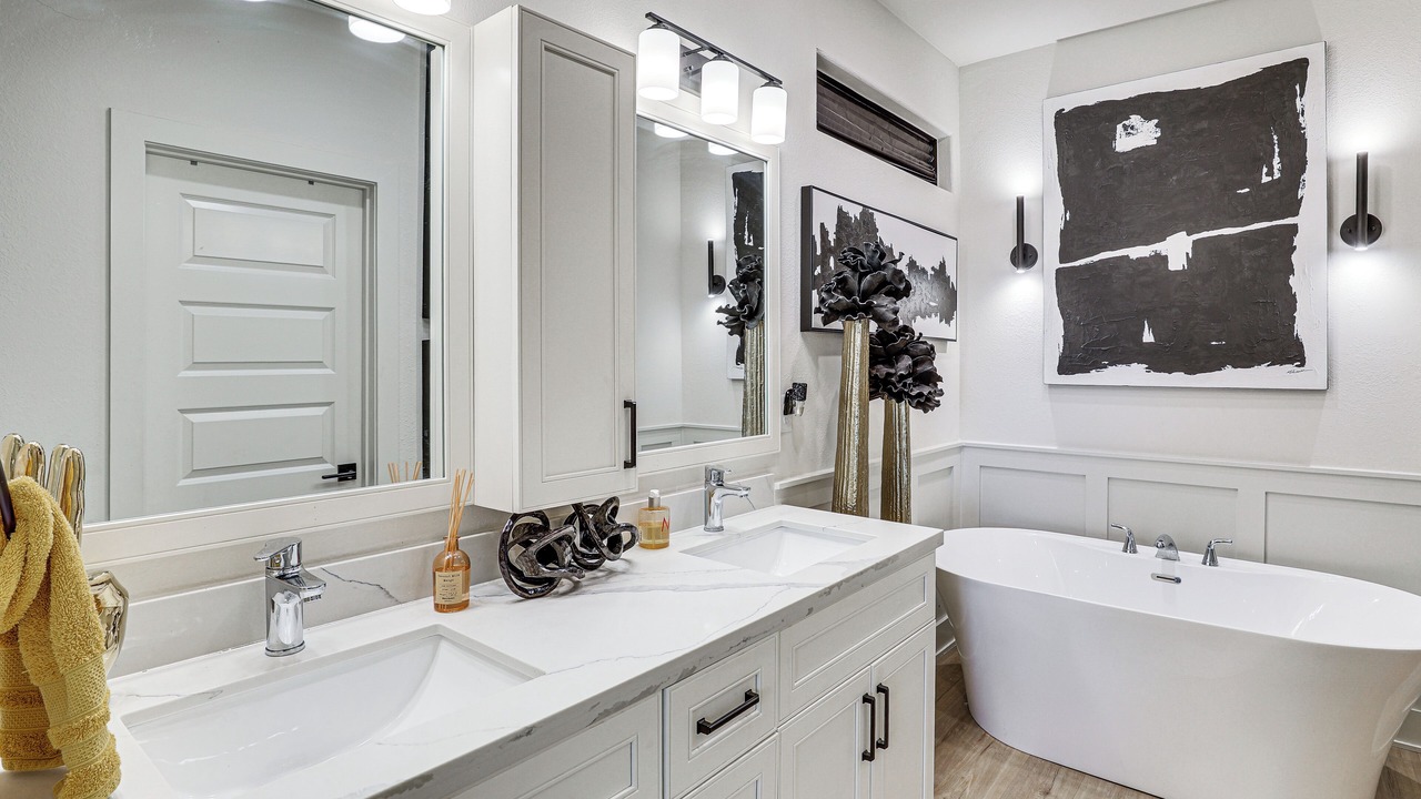 Photo of Bathroom in Raymore
