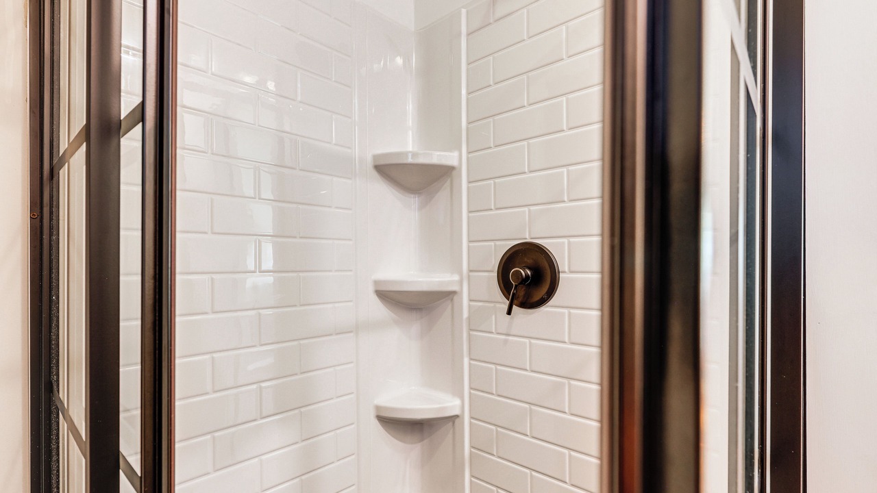 Photo of Bathroom in Valois