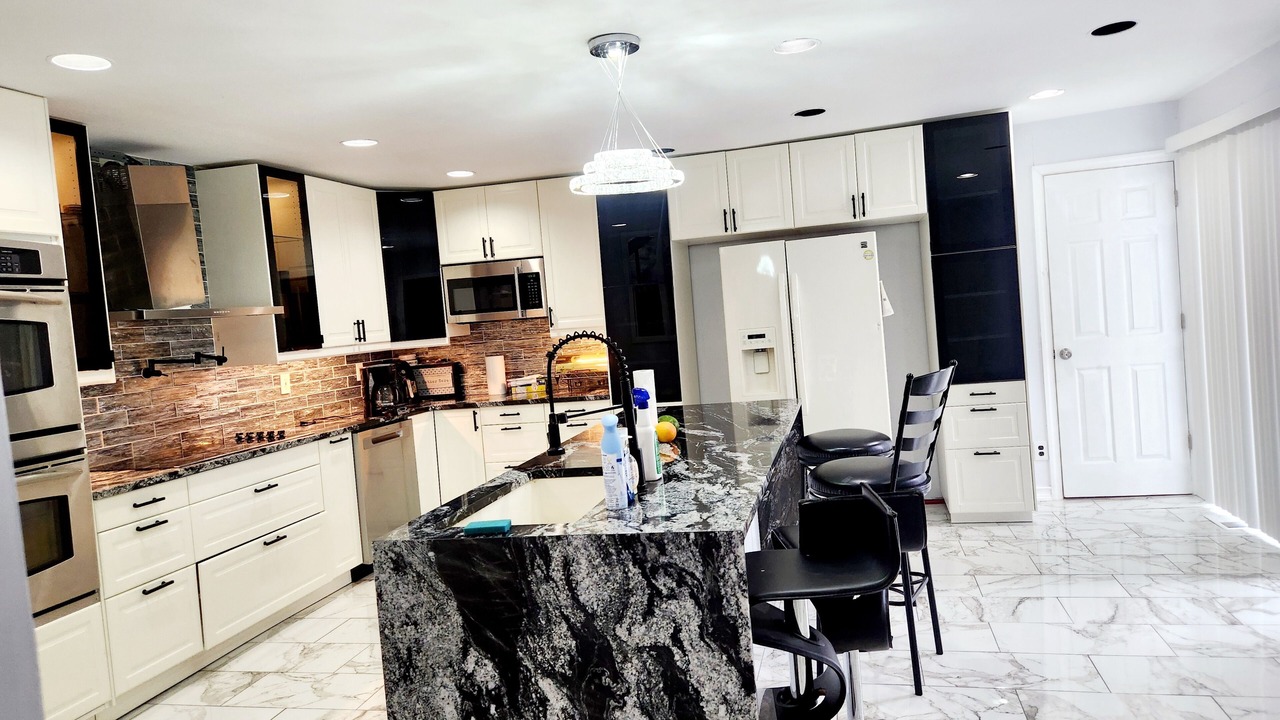 Photo of Kitchen in Bay Shore
