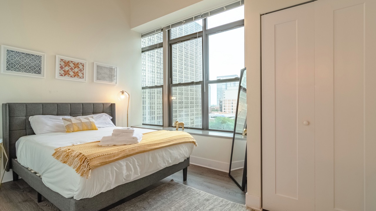 Photo of Bedroom in Near South Side