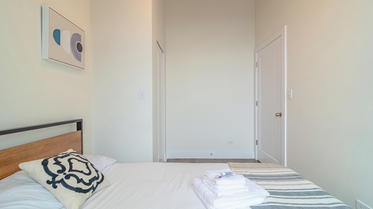 Photo of Bedroom in Near South Side
