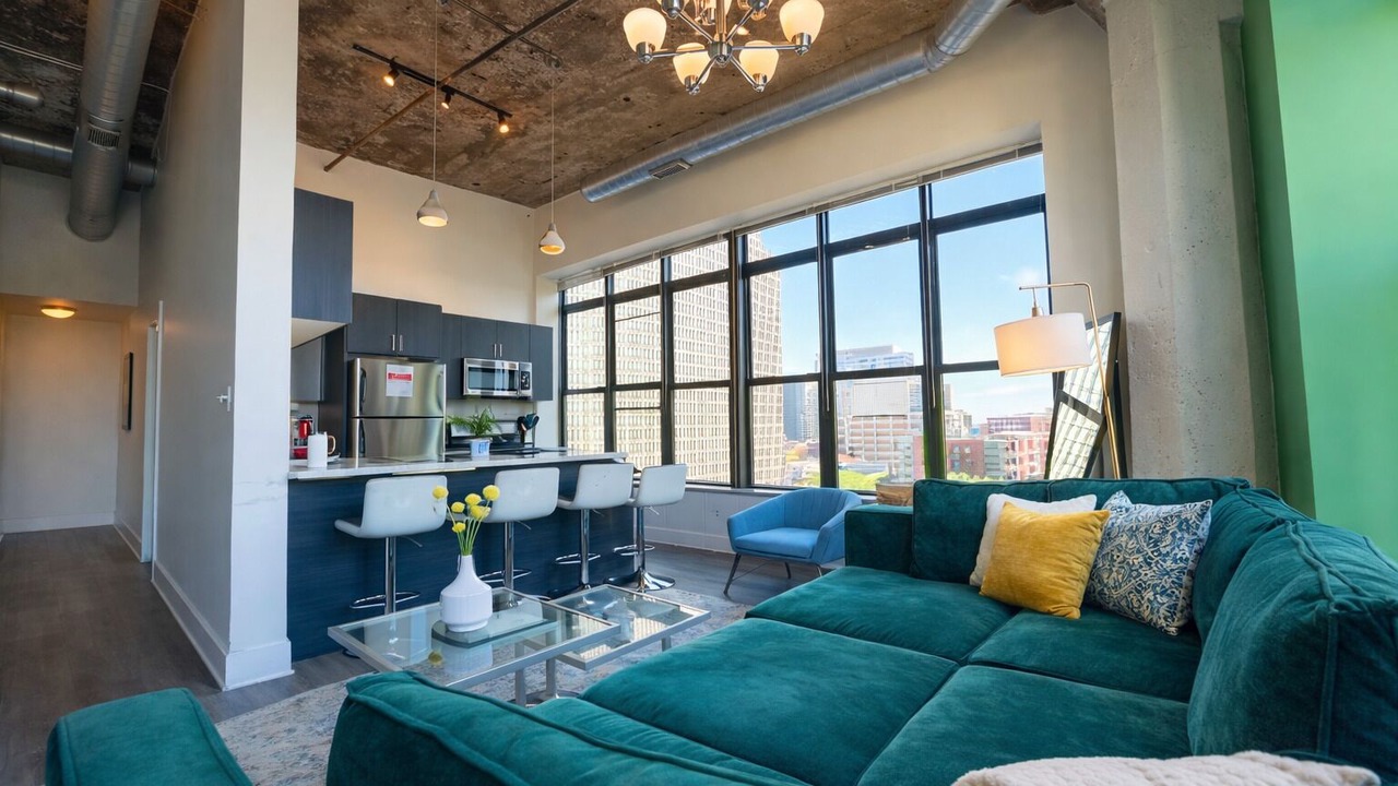 Photo of Livingroom in Near South Side