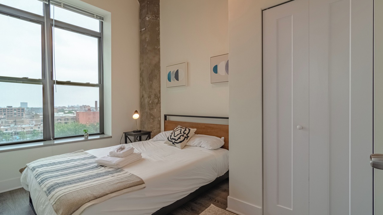 Photo of Bedroom in Near South Side