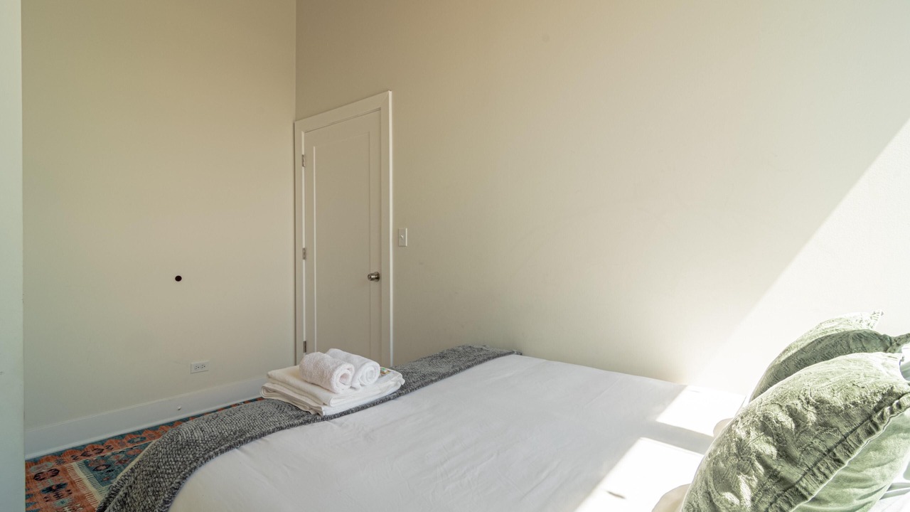Photo of Bedroom in Near South Side