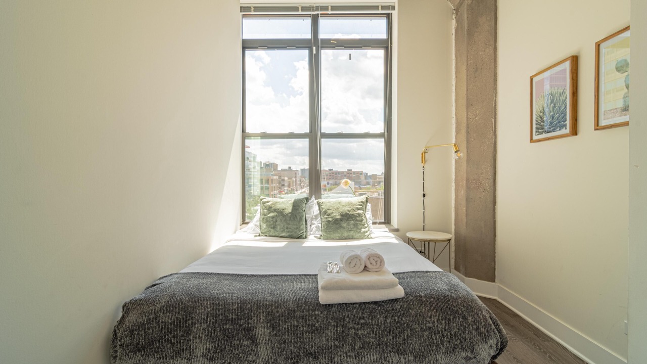 Photo of Bedroom in Near South Side