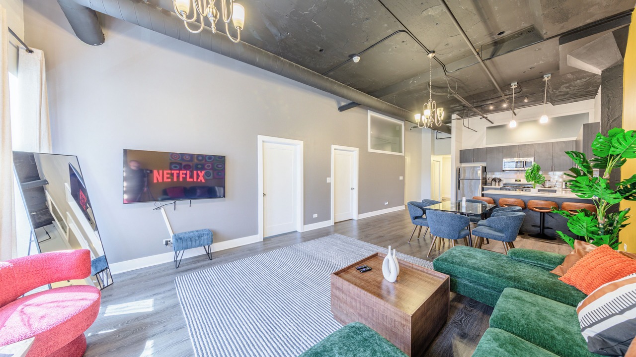 Photo of Livingroom in Near South Side