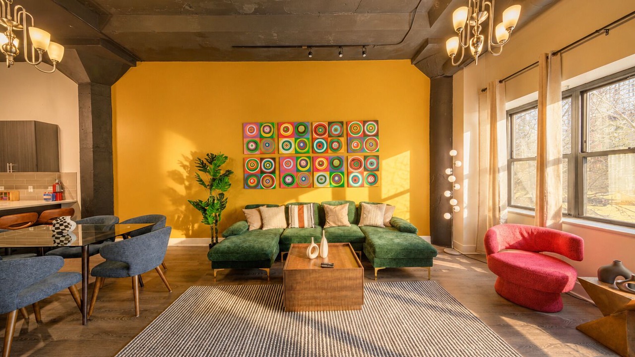 Photo of Livingroom in Near South Side