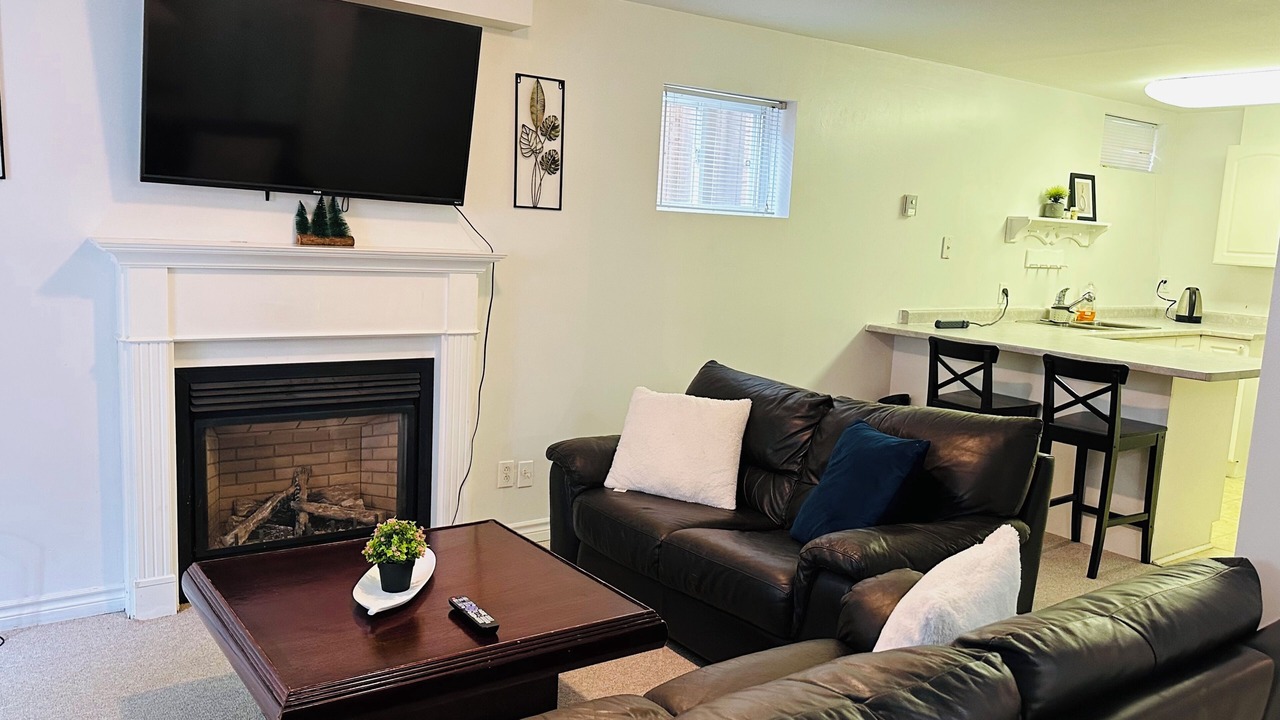 Photo of Livingroom in Barrie