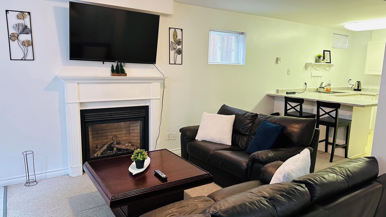 Photo of Livingroom in Barrie