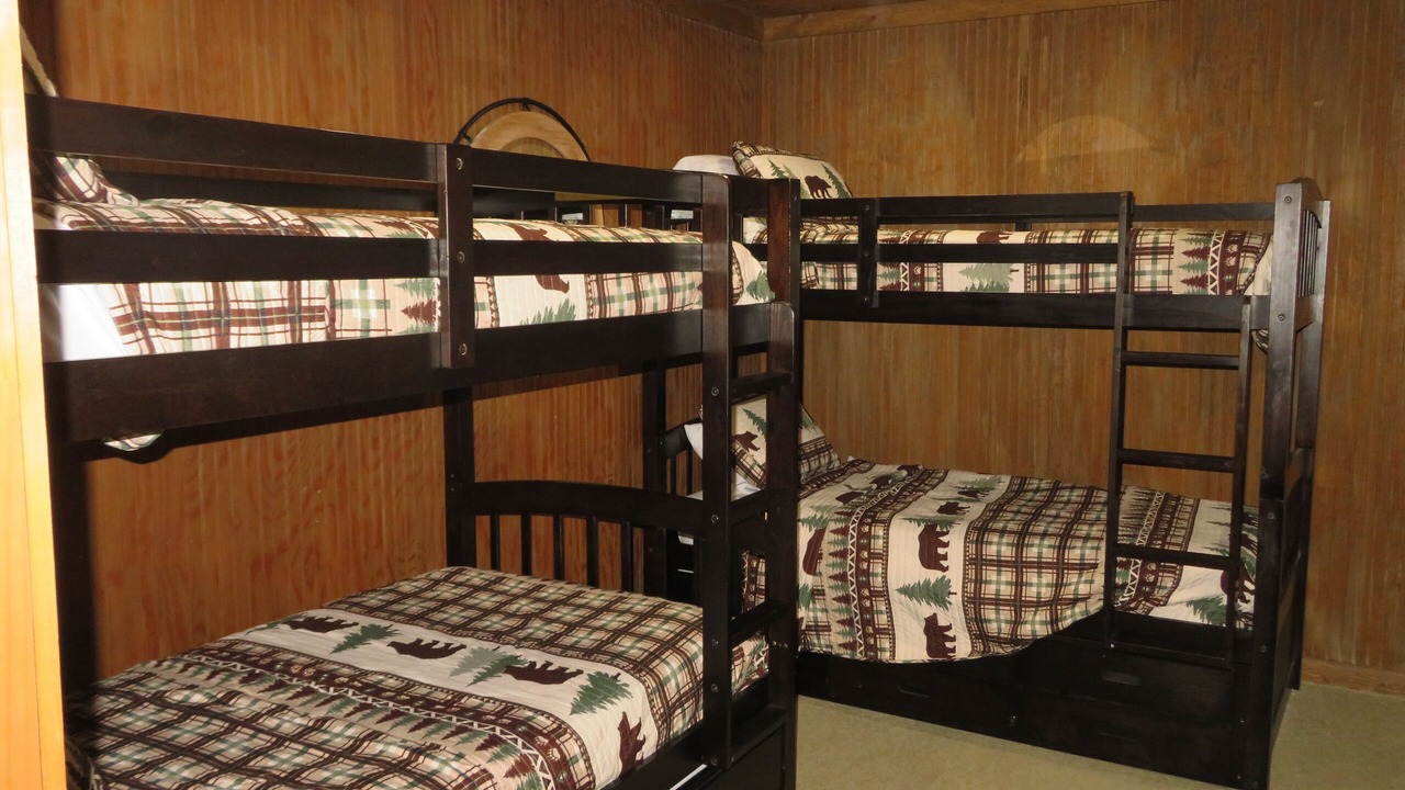 Photo of Bedroom in Coldspring