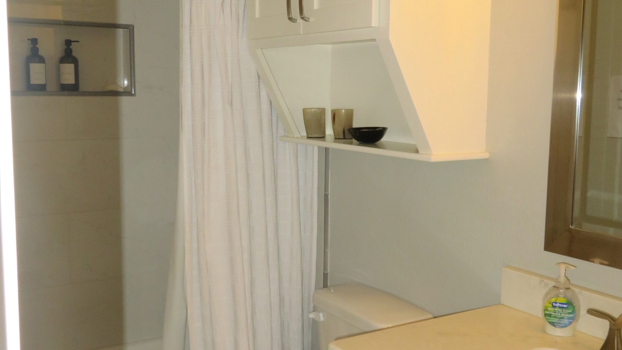 Photo of Bathroom in Coldspring
