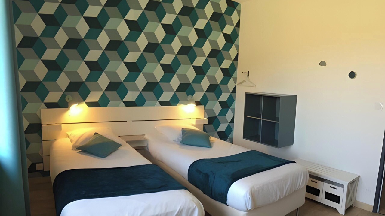 Photo of Bedroom in Saint-Izaire