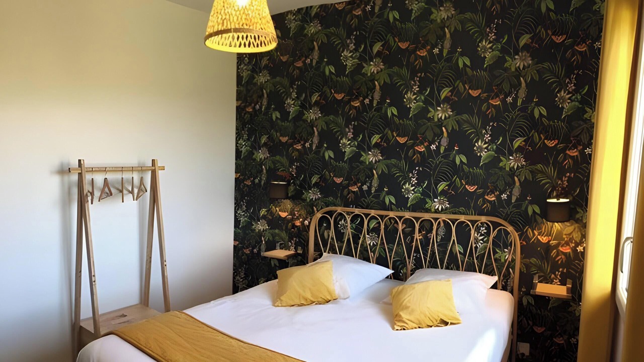 Photo of Bedroom in Saint-Izaire