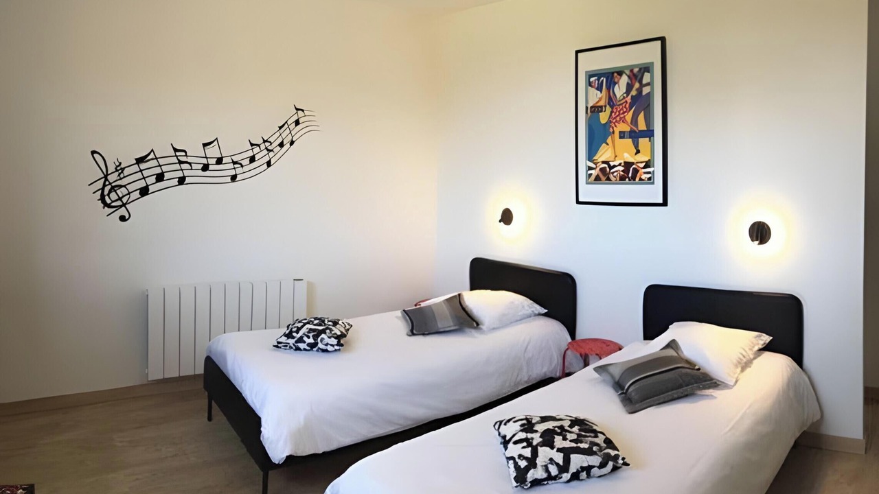 Photo of Bedroom in Saint-Izaire