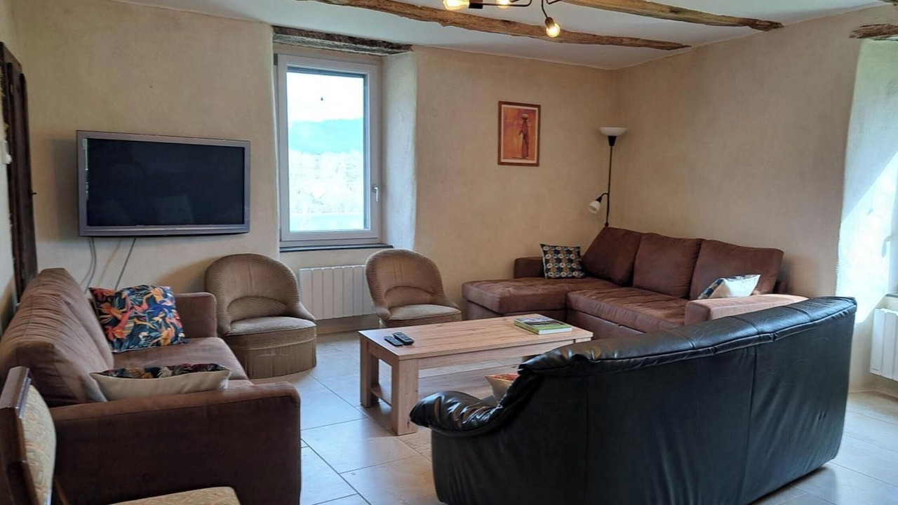 Photo of Livingroom in Saint-Izaire
