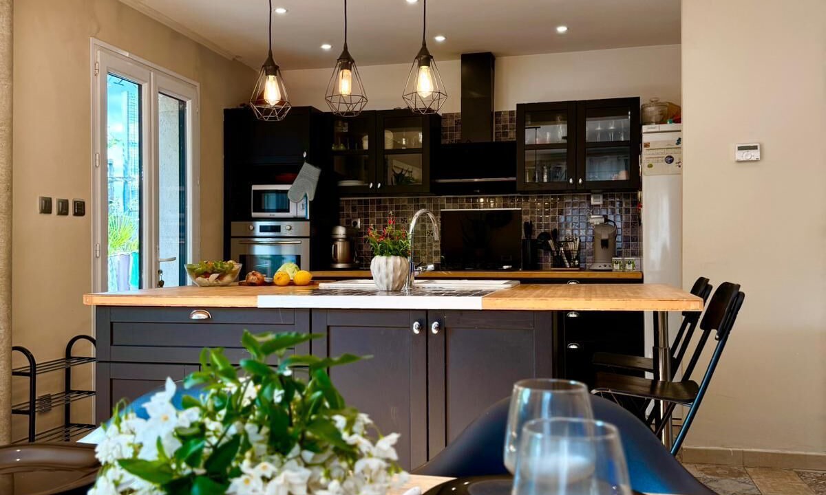 Photo of Kitchen in Miroir - Batignolles