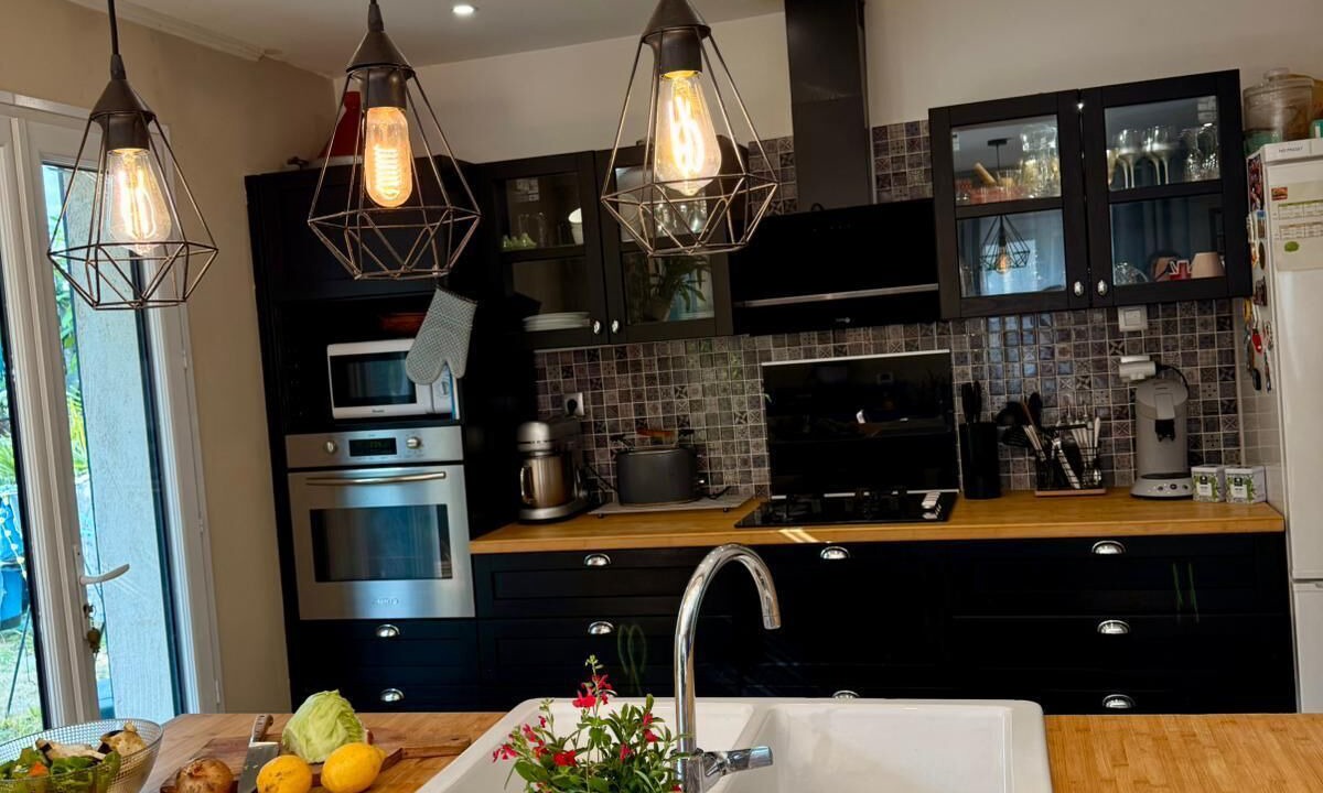 Photo of Kitchen in Miroir - Batignolles
