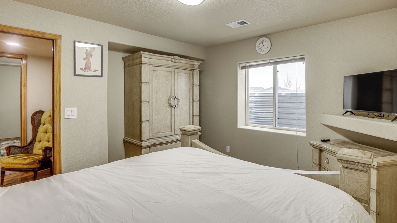 Photo of Bedroom in Aurora