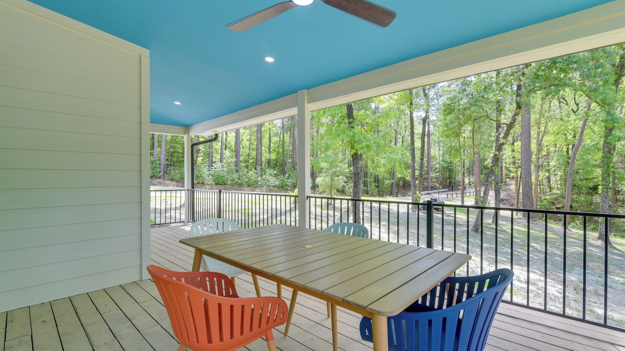 Photo of Outdoor in Pointblank