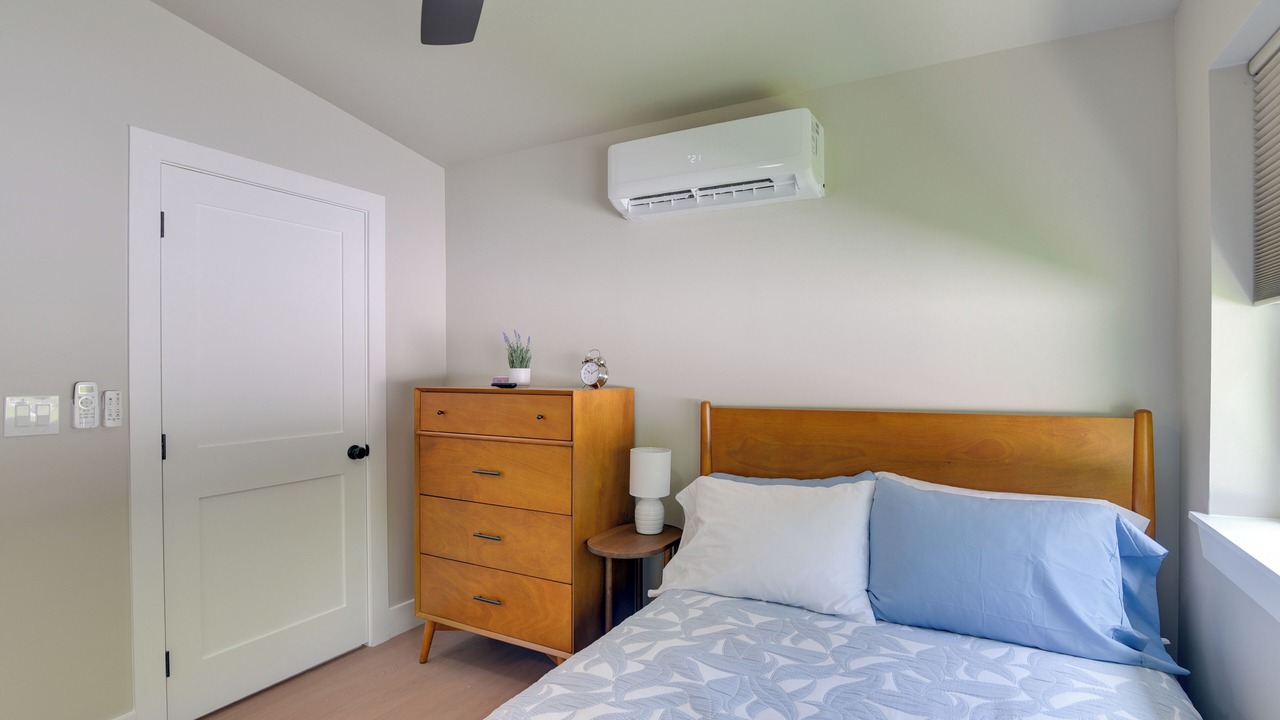 Photo of Bedroom in Pointblank