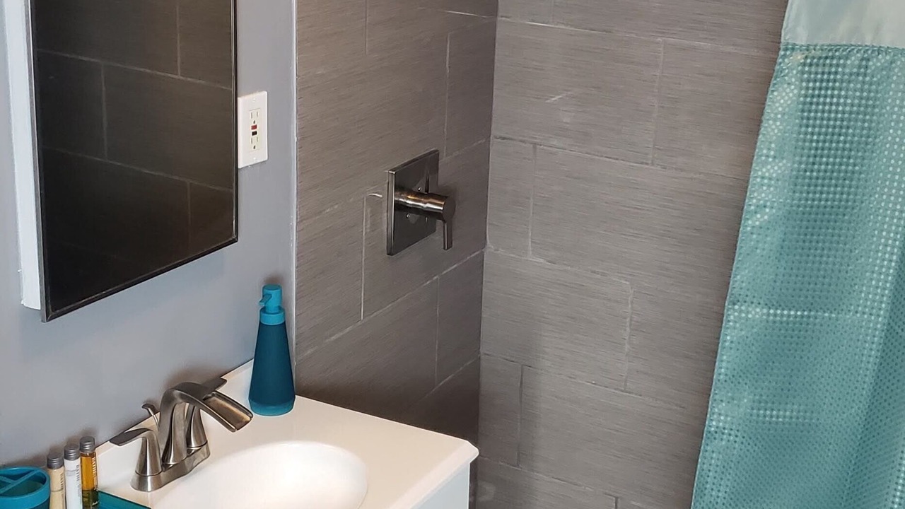 Photo of Bathroom in Park Mesa Heights