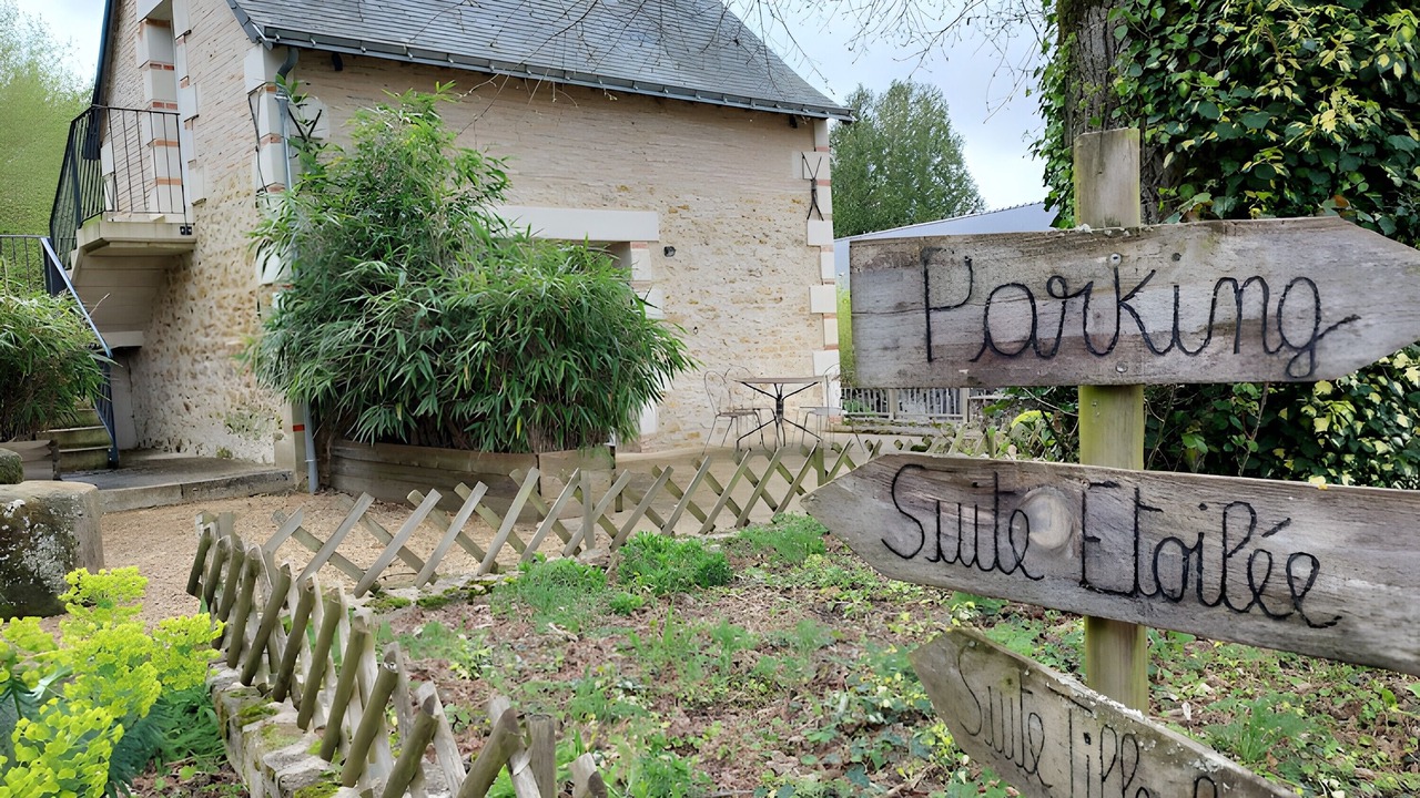 Photo of Outdoor in Fougere