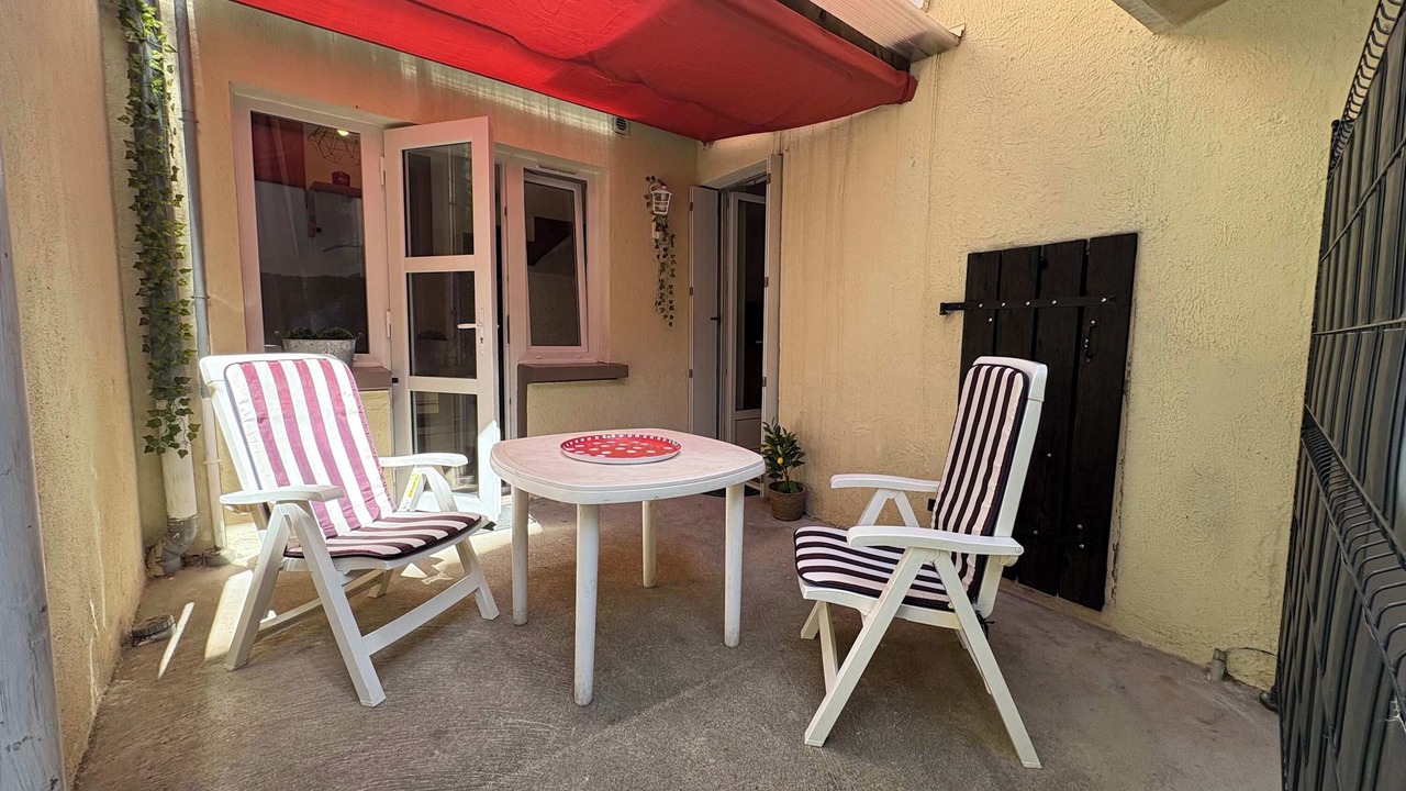 Photo of Patio Balcony in Lamalou-les-Bains