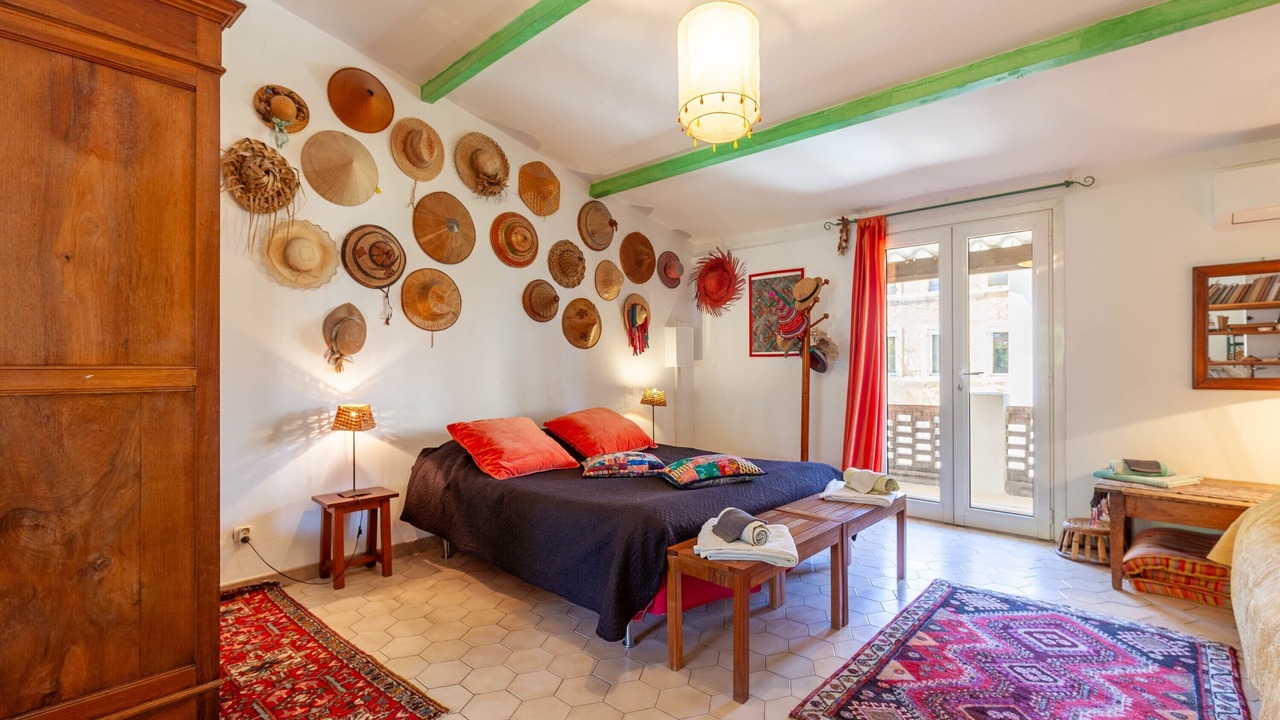 Photo of Bedroom in Les Cinq Avenues