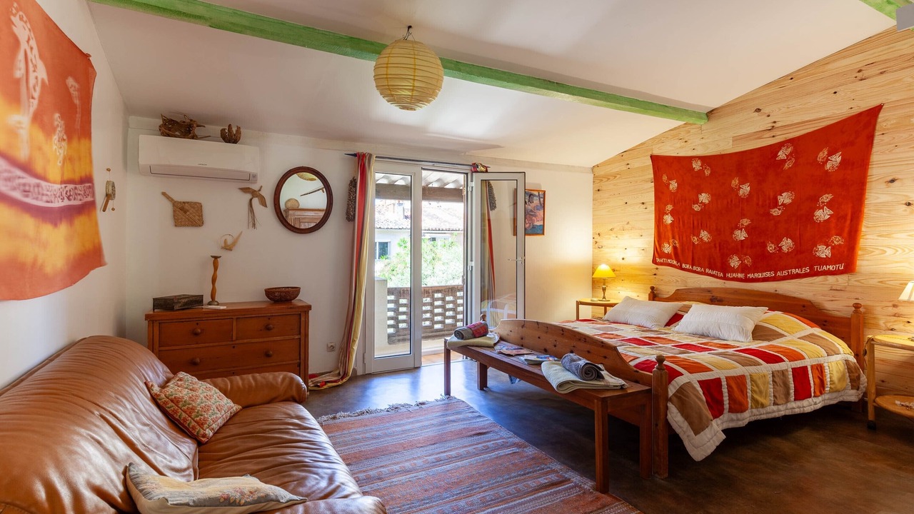 Photo of Bedroom in Les Cinq Avenues