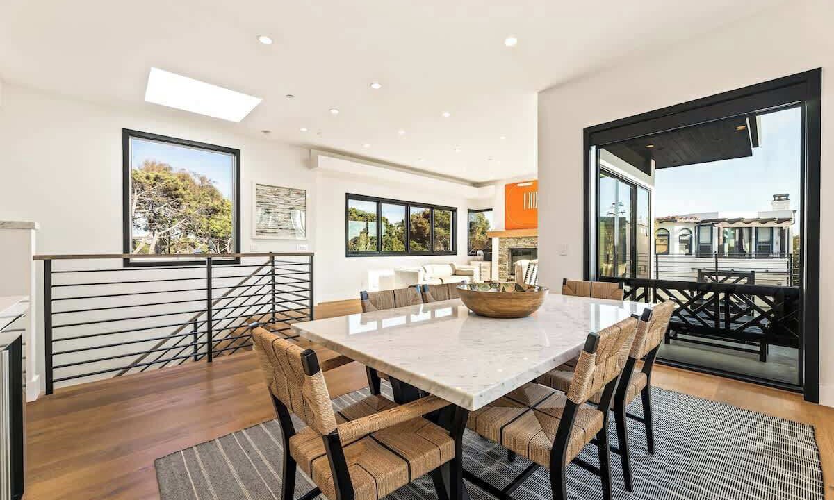 Photo of Patio Balcony in The Strand