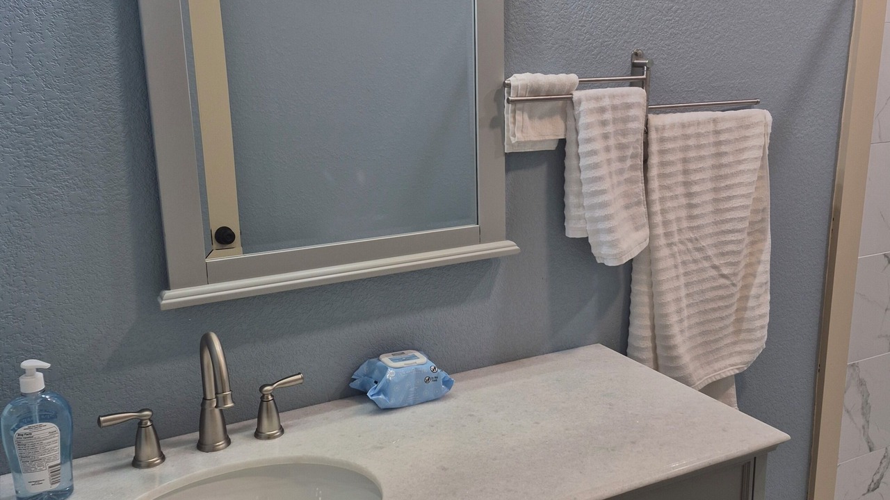 Photo of Bathroom in Murphy